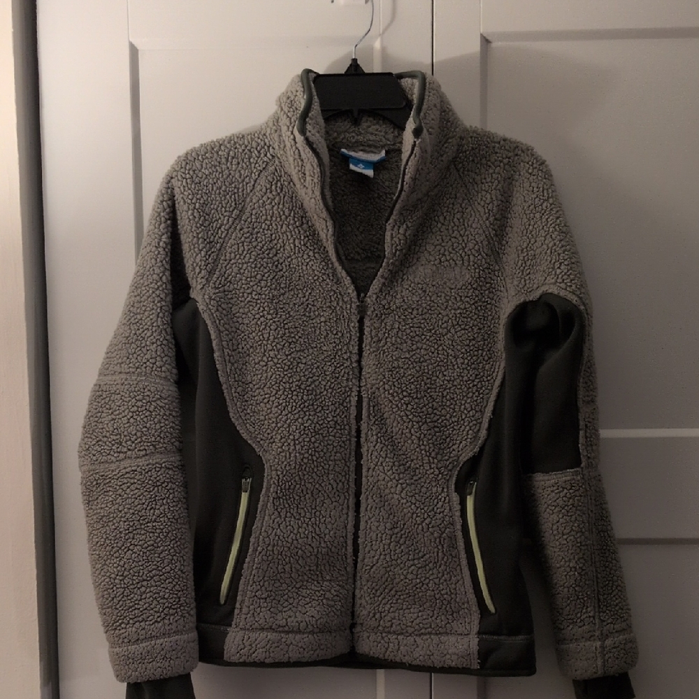 Columbia Gray Sherpa Teddy Fleece Jacket Decent Condition